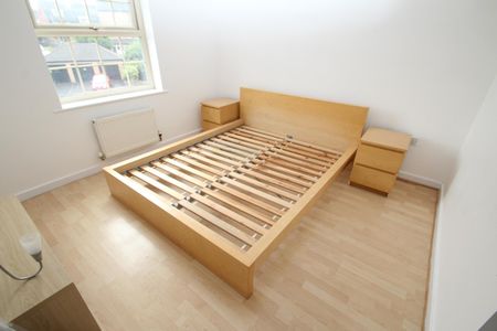 2 bedroom apartment to rent - Photo 2