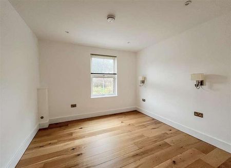 Castle Hill Road, Hastings, TN34 - Photo 3