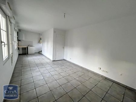 Appartement à louer 3 pièces 46.81m² - Photo 2