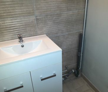 Location Appartement 3 pièces 58m² SETE 34200 - Photo 4