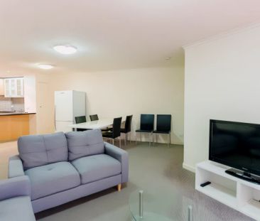 3 bed 3 bath*22-single room - Photo 1