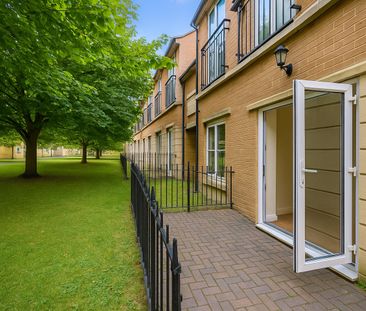 6 Bed Terraced House, Parnell Road, BS16 - Photo 1