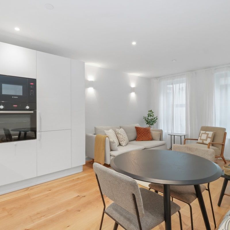 Ashford Road, Eastbourne - Photo 1