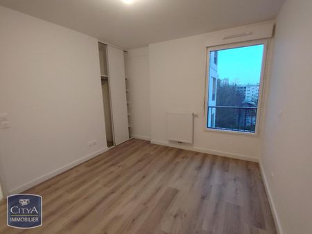 Location Appartement 3 pièces 65m² BORDEAUX 33800 - Photo 4