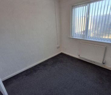 3 bedroom end of terrace house to rent - Photo 6