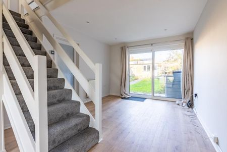 3 bedroom terraced house to rent - Photo 5