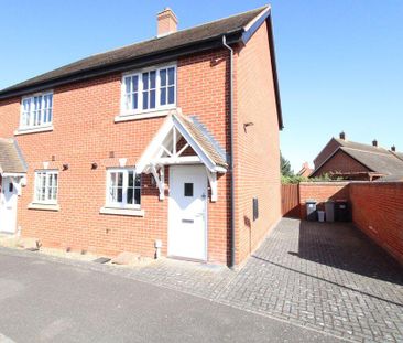 2 bedroom end of terrace house to rent - Photo 1