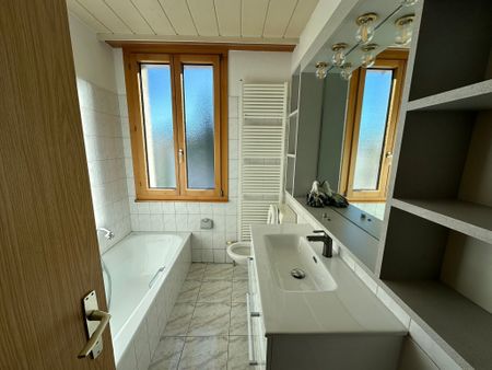 GRANDE APPARTAMENTO IMMERSO NEL VERDE - Foto 2