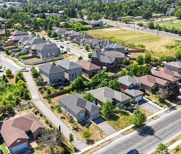 For Lease - 793 Spillsbury Drive, Peterborough, Ontario - Photo 3