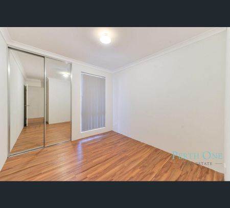 7B Petersfield Lane, Wellard, WA 6170 - Photo 5