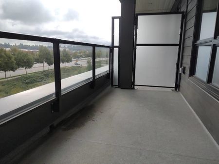 1942 Starling Drive #305, Tsawwassen, BC V4M0A8 - Photo 3