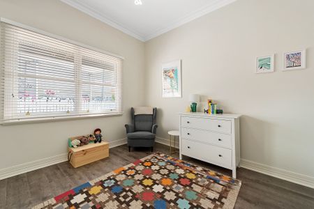 27 Ballarat Street, - Photo 5