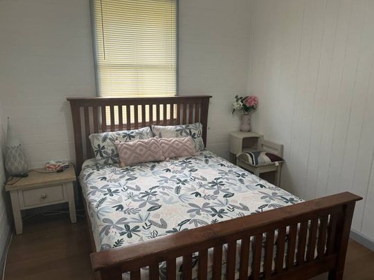FURNISHED HOME IN POPULAR EAST TAMWORTH - Photo 1