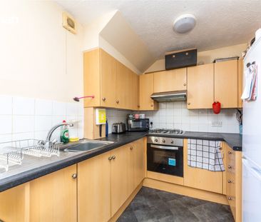 5 bedroom house to rent - Photo 2