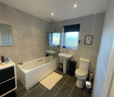 4 Fulmar Avenue, Carrickfergus, BT38 7RR - Photo 6