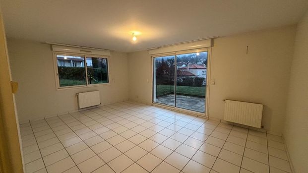 Location Appartement 3 pièces 73m² CHAMALIERES 63400 - Photo 1