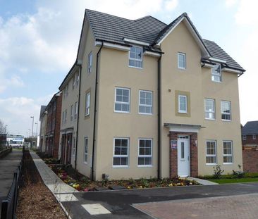 3 bedroom semi-detached house to rent - Photo 3