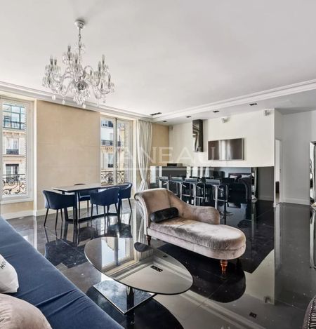 Appartement • Saint Philippe du Roule - Photo 4