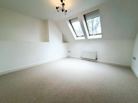 Dundreggan Gardens, Didsbury, Manchester, M20 2EL - Photo 3