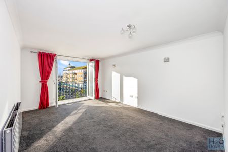 Hamilton Court, Brighton Marina Village - Photo 4