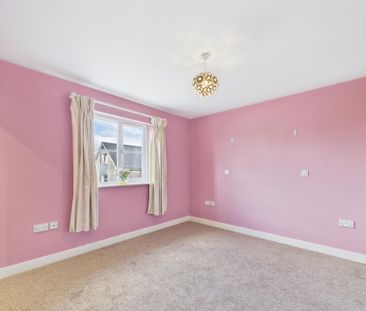 4 bedroom detached house to rent - Photo 6