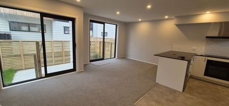 Brand New 3+1 Bedroom Townhouse in Titahi Bay - Photo 3