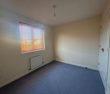 3 bedroom detached house to rent - Photo 4