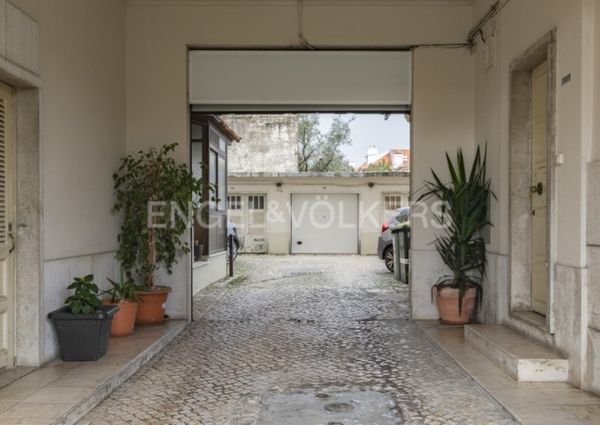 Apartamento T4 em Lisboa