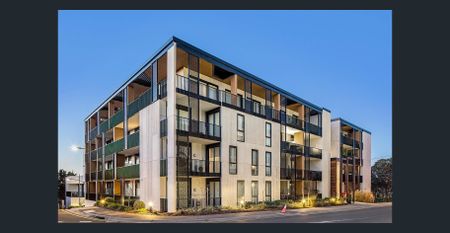 Stylish and Spacious Apartment in Prime Location - Photo 3