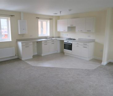 2 bedroom coach house to rent - Photo 4