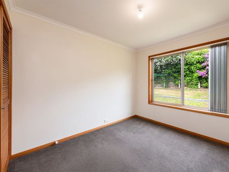 33 Diamond Drive, Blackmans Bay, TAS 7052 - Photo 4