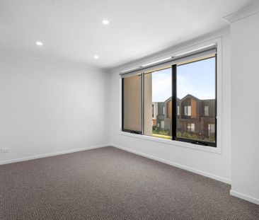 Modern Family Home on a Corner Block in Mickleham - Photo 2