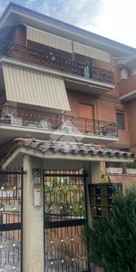 Trilocale in affitto - Photo 4