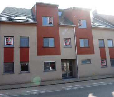 RECENT & COMFORTABEL APPARTEMENT TERRAS EN EEN GARAGE - Photo 1