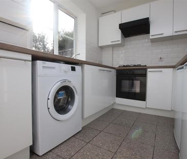 2 bedroom house to rent - Photo 4