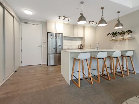 Stunning Orewa Apartment - Photo 4