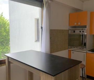 AMIENS PARC DELPECH T1 MEUBLE POSSIBILITE DE PARKING EN SOUS-SOL - Photo 1