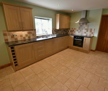 Barn Conversion to rent on - Photo 3