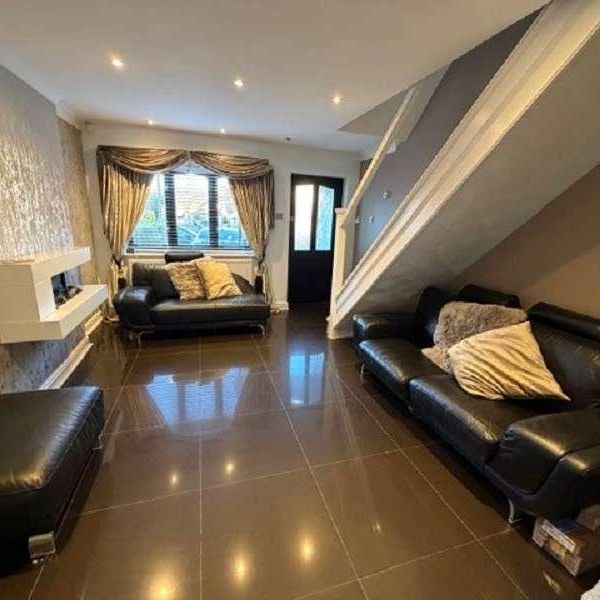 Roxborough Walk, Liverpool, Merseyside, L25 - Photo 1