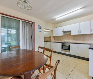 4 bedroom terraced house to rent - Photo 5