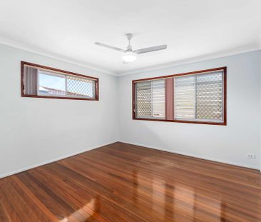 7 Chiniala Street, Mansfield. - Photo 3