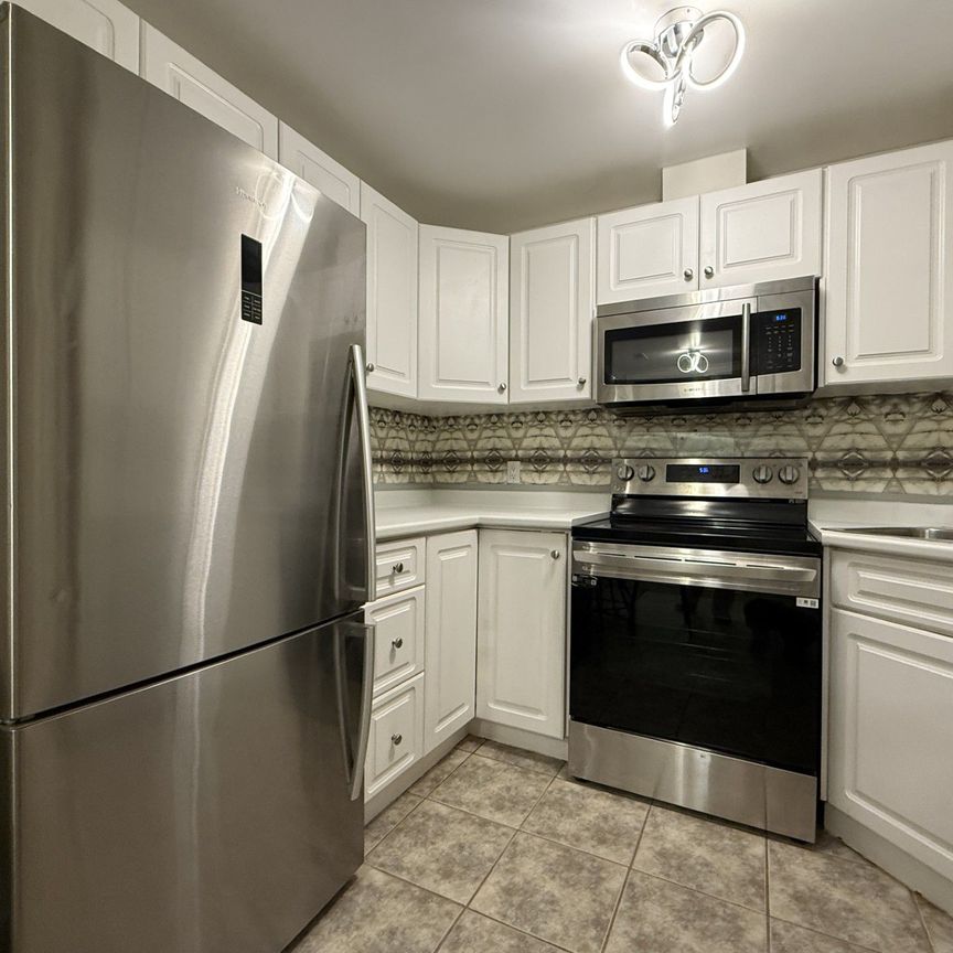 For Lease - 6350 Dorchester Road Unit# 116, Niagara Falls, Ontario - Photo 1