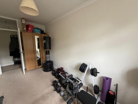 2 bedroom flat to rent - Photo 4