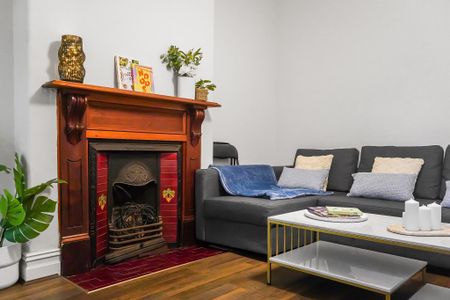 Chippendale - Photo 4