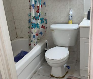 For Lease - 6 Ghent Court Unit# Lower Level, Toronto, Ontario - Photo 2