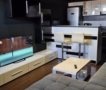 Militari Residence. - Fotografie 1