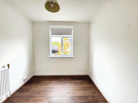 2 bedroom maisonette to rent - Photo 3