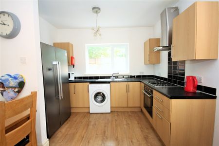 Brackenbury Road, Preston - Photo 5