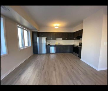 For Lease - 20 Vitality Drive, Kitchener, Ontario - Photo 2