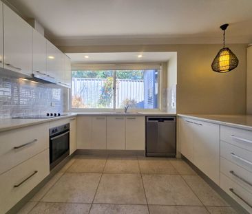 Modern Comfort, Flexible Living & Year-Round Entertaining - Photo 3